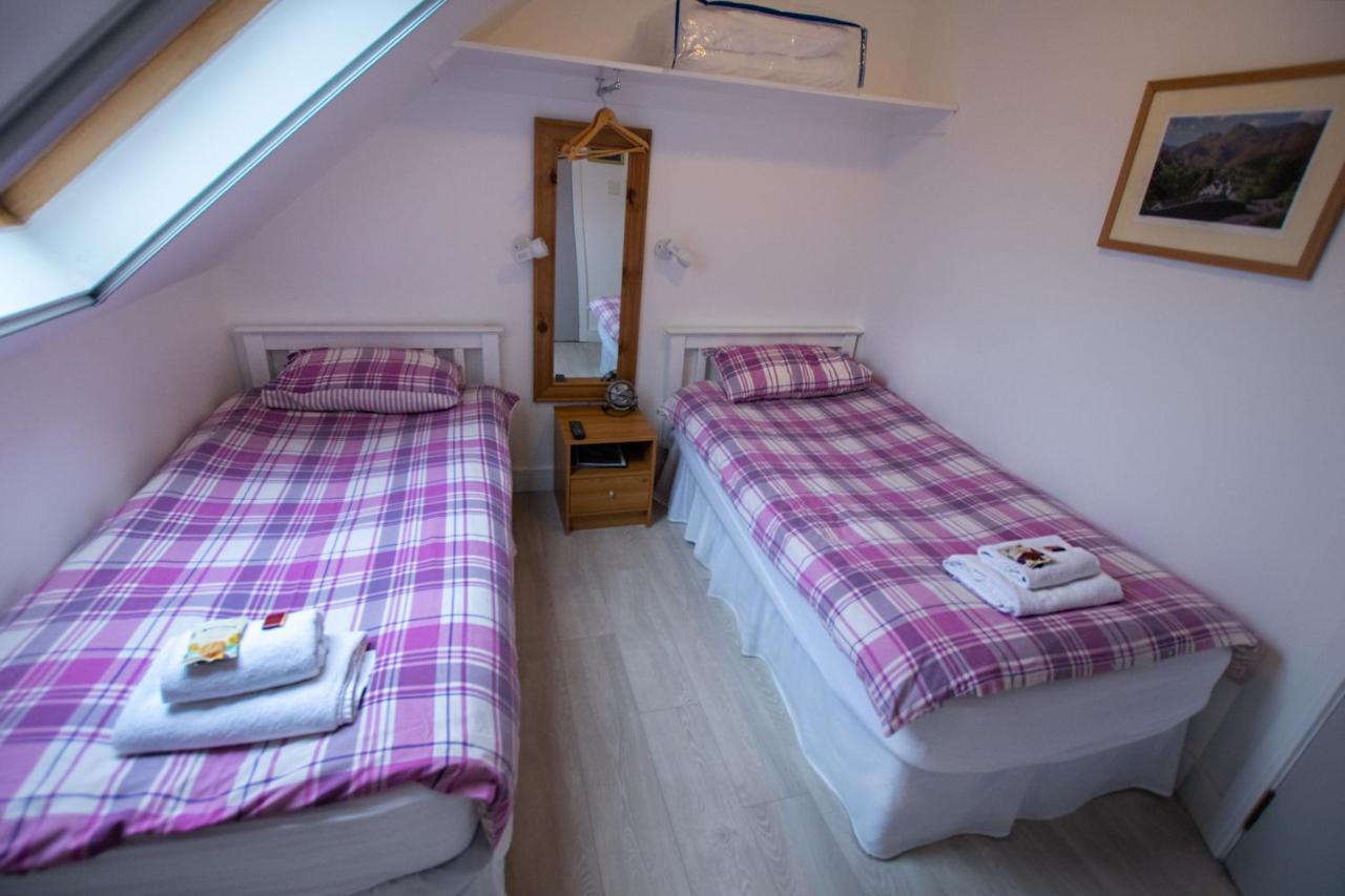 Corran Bunkhouse 호텔 외부 사진 A twin bedroom