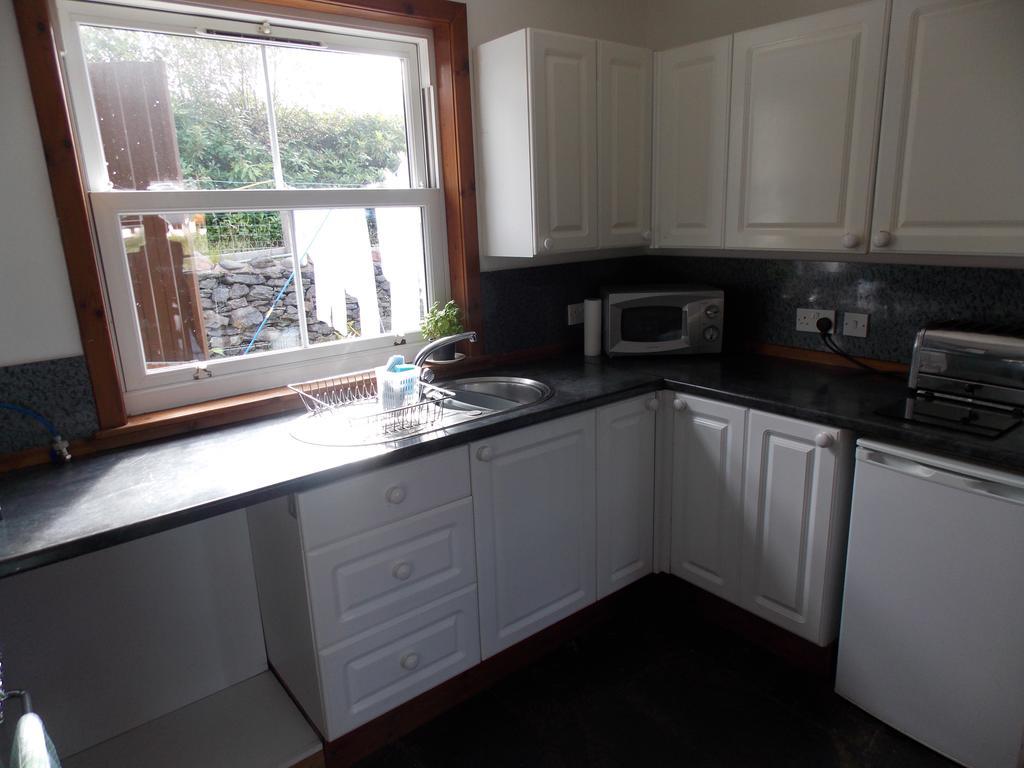 Corran Bunkhouse 호텔 외부 사진 A kitchen in the UK